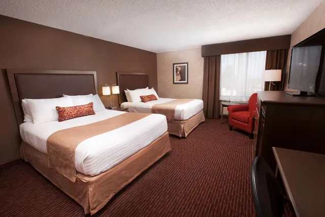 Tower, 2 Queen Beds، Best Western Plus Cairn Croft Hotel 1/4