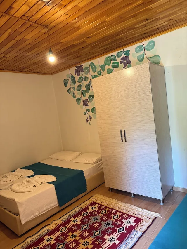 غرفة قياسية ثلاثية بسرير كوين وسرير فردي، Likya Yanartas Bungalow & Apart 4/10