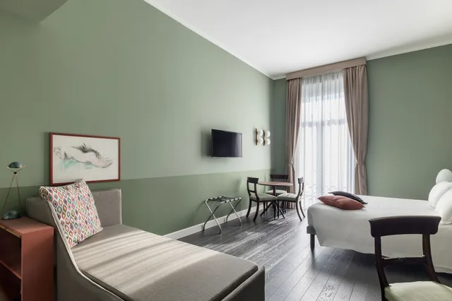 1 Bedroom, Deluxe, Apartment, Queen Bed, City View, 2 Sofa, Kitchen, Rinuccini Relais 2/3