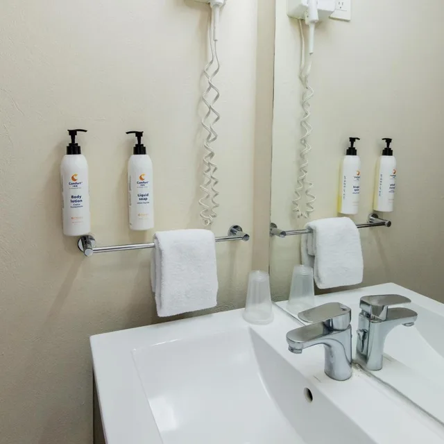 Efficiency, Superior, Suite، Comfort Inn San Luis Potosi 10/10
