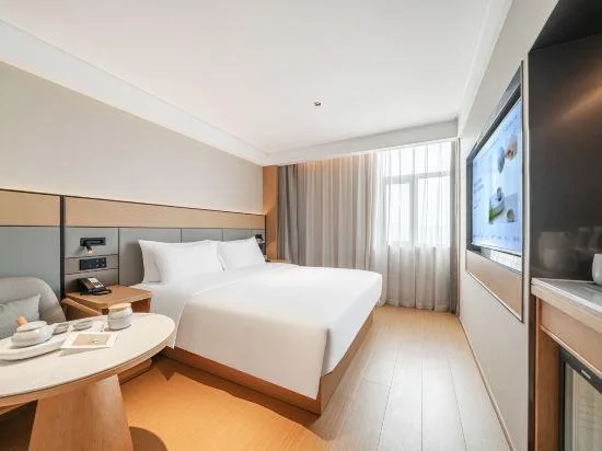 Superior, Queen Bed, Ji Hotel (Shanghai Zhoupu Wanda Plaza) 3/3
