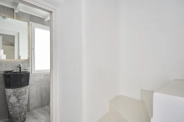 Mezzanine, Suite, Queen Bed, Sea View، Little Venice Suites 4/5