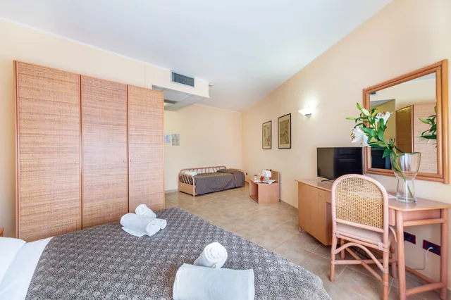 غرفة قياسية بإطلالة على البحر، Rina Hotel 9/10