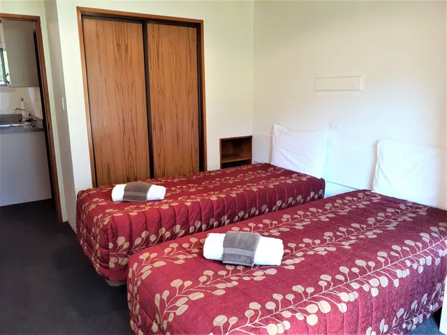 شقة عائلية بسرير كوين وسرير فردي بغرفة نوم واحدة، ASURE Brookvale Motel 9/10
