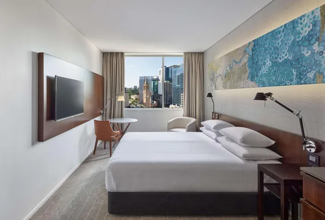 غرفة بسرير كينج وسرير كوين بإطلالة على المدينة، Hyatt Regency Brisbane 1/6