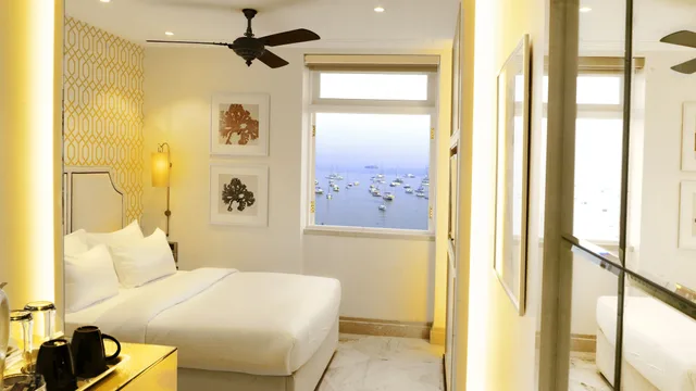 غرفة ديلوكس بسرير مزدوج بإطلالة على البحر، Hotel Harbour View 1/4