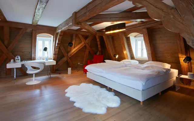 Room, King Bed, Schloss Hohenkammer 1/2