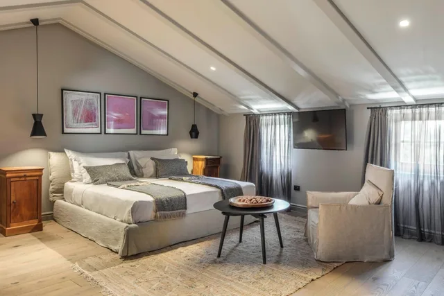 Superior, Double Bed, San Canzian Hotel & Residences 1/2