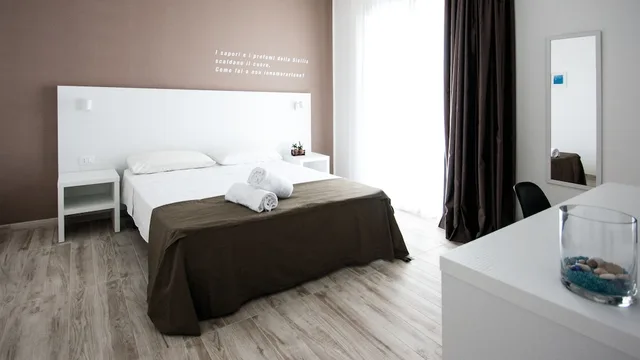 Deluxe, Double Bed, Pool Side، Amada Hotel Siracusa 1/1