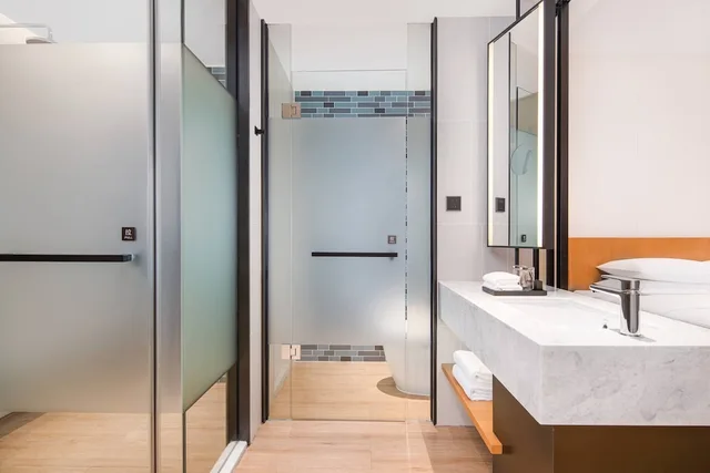 غرفة قياسية بسرير كينج بإطلالة على المدينة، Fairfield By Marriott Foshan Nanhai 3/3