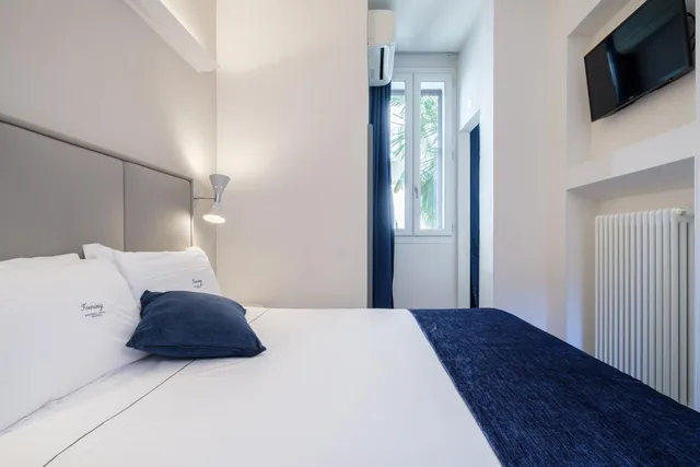 غرفة سوبيريور مفردة، Touring Hotel Bologna 1/7