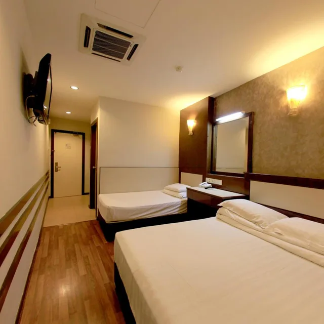 Superior, Triple, Ming Paragon Hotel 3/6
