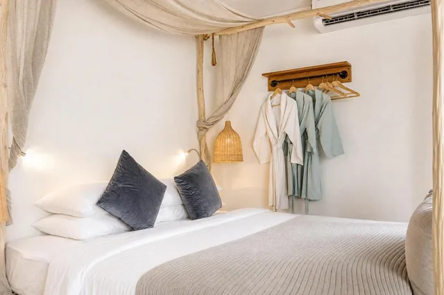 جناح دوبلكس، Yolo Bangkok Boutique Hotel 6/10