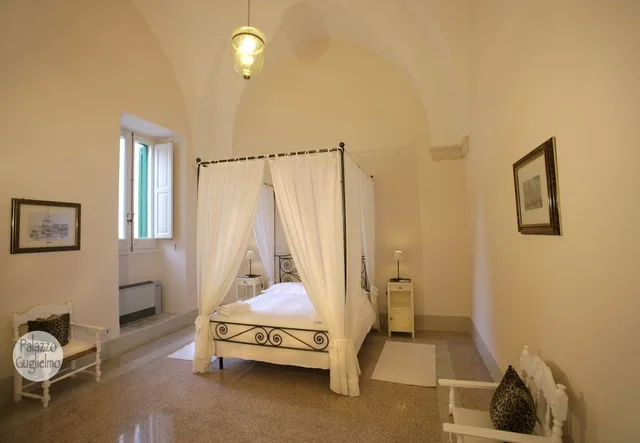 جناح، Palazzo Guglielmo Albergo Diffuso 2/4