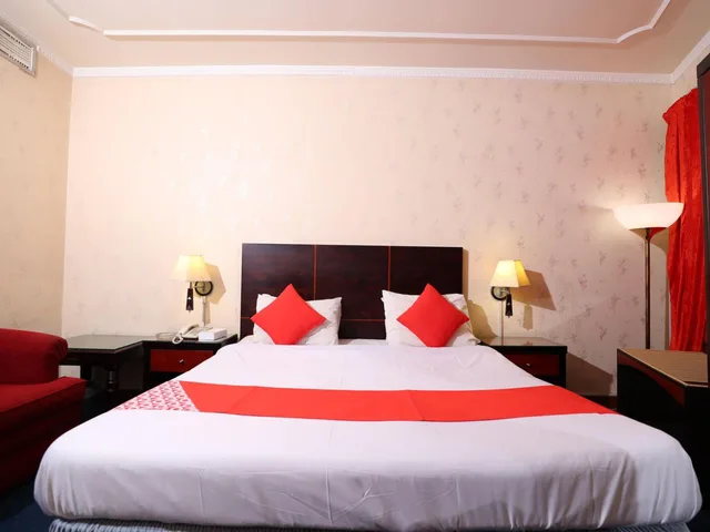 غرفة بسرير كينج، OYO 112 Semiramis Hotel 1/10