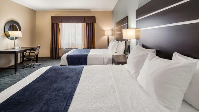 غرفة بسريرين كوين، Northwest Inn & Suites 1/1