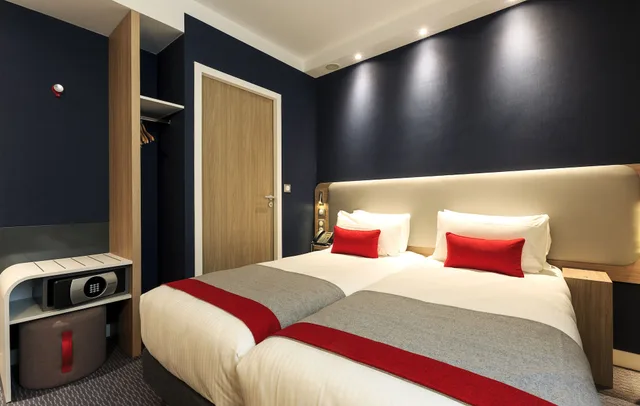 غرفة قياسية بسرير فردي، Holiday Inn Express Paris Velizy 7/10