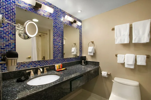 Renovated, Premium, 2 Queen Beds, Smoking، Ip Casino Resort Spa 5/10