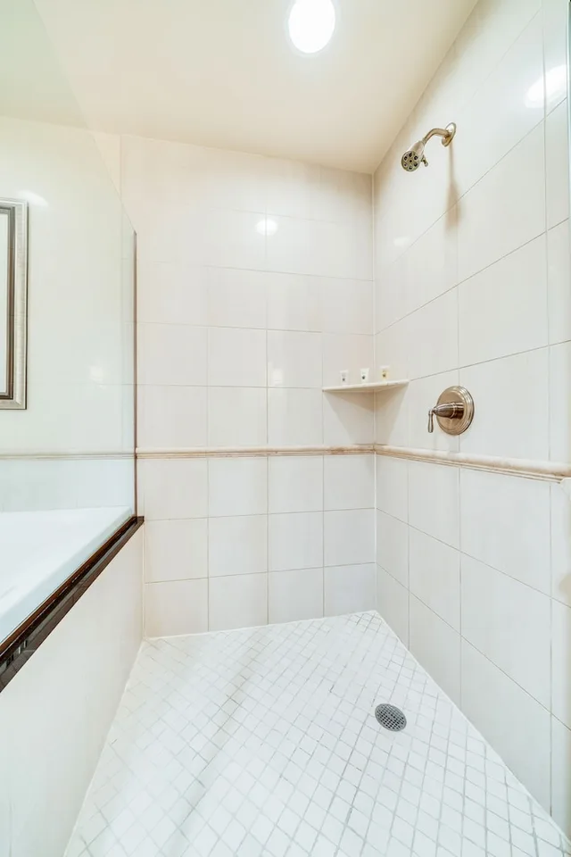 Signature, Connecting, Multiple Bedrooms, Suite, 2 King Beds, 2 Sofa، Jet Luxury Resorts @ The Signature Condo Hotel 7/7