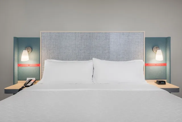غرفة قياسية بسرير كينج، Avid Hotels Nashville Lebanon 8/10