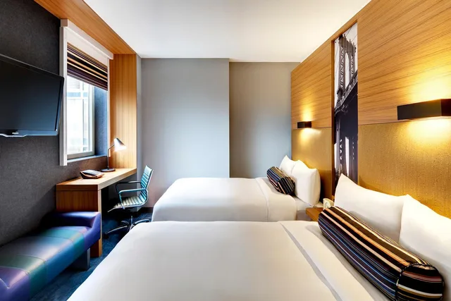 غرفة بسريرين مزدوجين، Holiday Inn Lower East Side 6/7