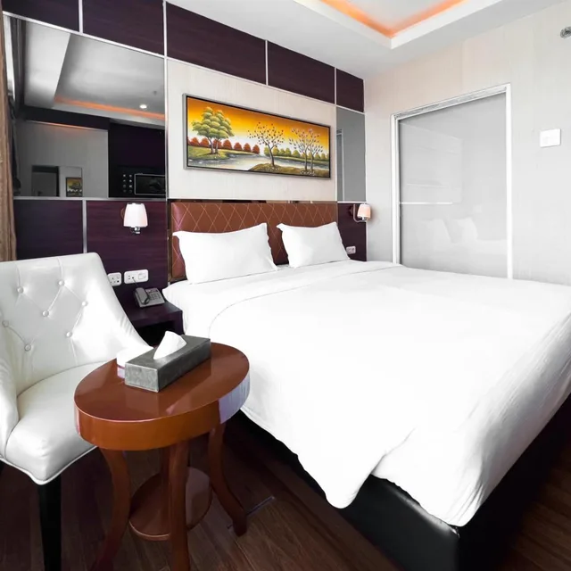 غرفة بريميير، Batam City Hotel 1/10