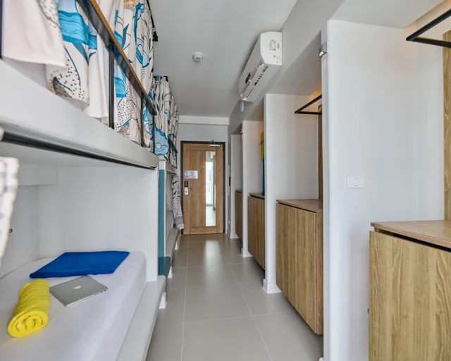 Dormitory (Mixed/Lady), LUB D PHUKET PATONG 2/10
