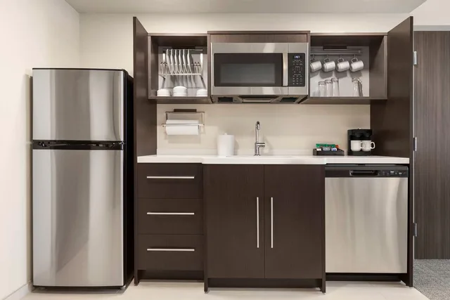 جناح بسرير كينج لذوي الإعاقة، Home2 Suites by Hilton Cheyenne 3/3