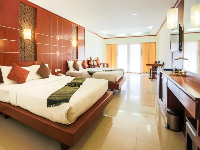 غرفة عائلية بسريرين كوين، LANTA CASUARINA BEACH RESORT 1/1