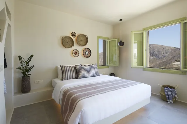 Junior Suite, King Bed, Sea View, Jetted Tub, Aeon Suites - Adults Only By Mr and Mrs White 2/4