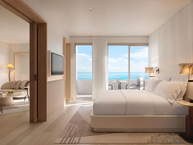 جناح بسرير كينج بإطلالة على البحر، Delano Miami Beach 2/5