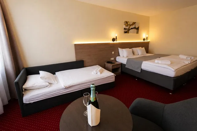 Room, Double or Twin Bed, Mediterran Hotel 3/4