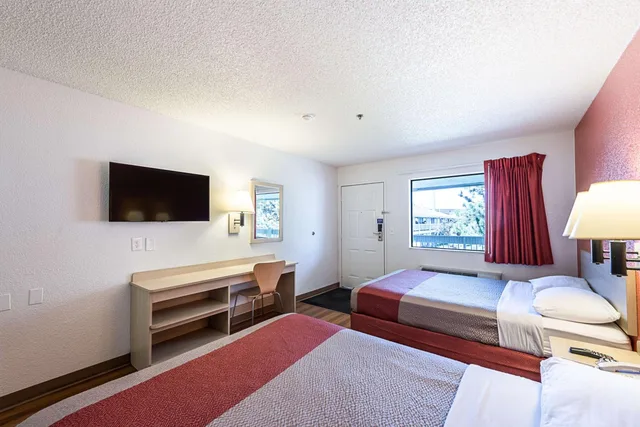غرفة بسريرين كوين، Motel6 Sparks, NV - Airport - Sparks 7/10