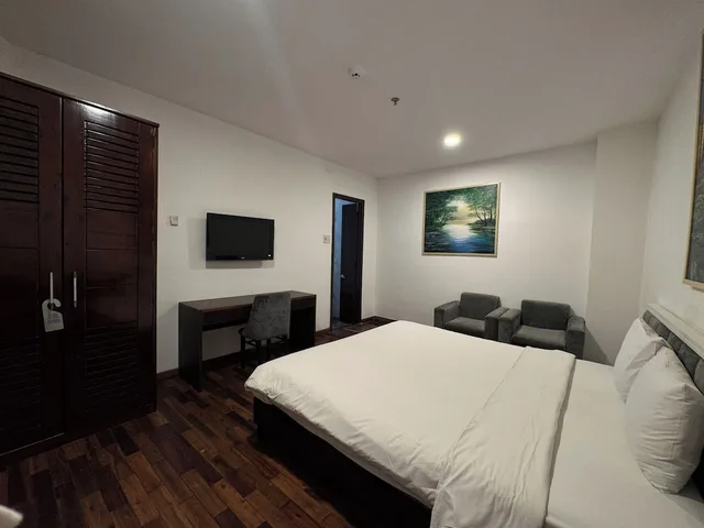Basic, Queen Bed, No Window، Big Home Hotel 2/6