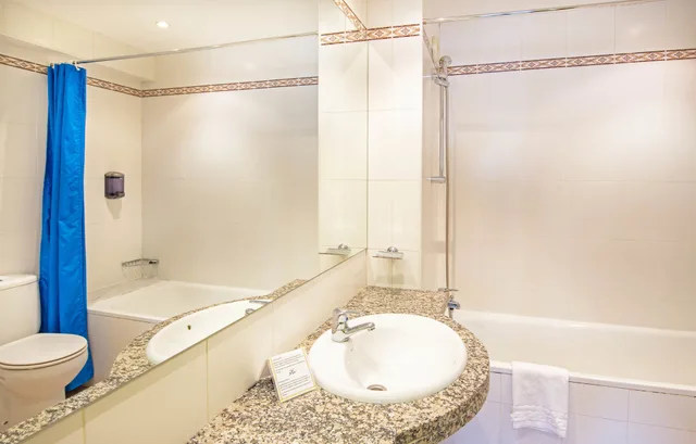 شقة بسرير كوين بغرفة نوم واحدة مع أريكة، Giberga Apartments 4/5
