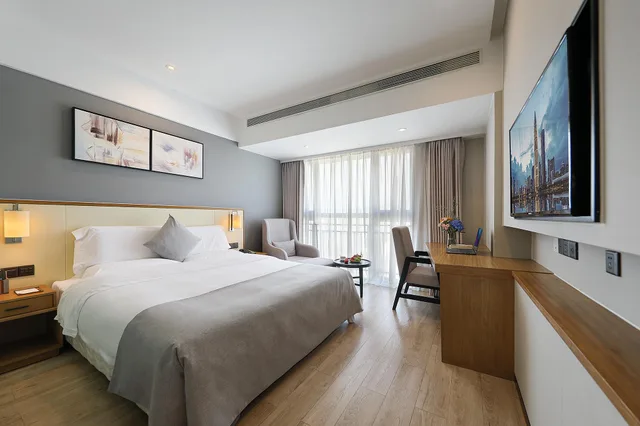 Comfortable, King Bed، Shenzhen Hongdu Hotel 2/2