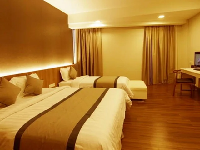 Deluxe, Family, 61 Hotel 2/2