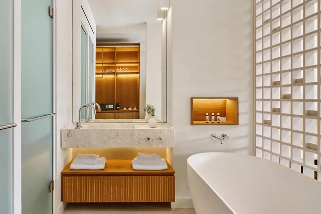 Fabulous Bay, Junior Suite, San Antonio Corfu Resort – Adults Only 4/5