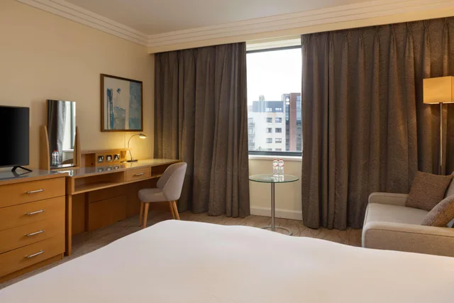 غرفة عائلية بسرير كوين، Hilton Dublin Airport 2/5