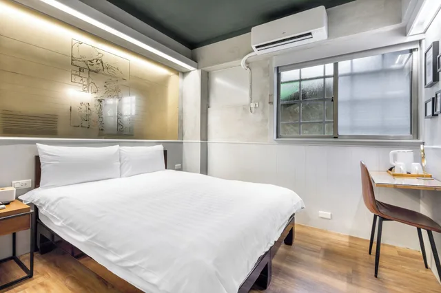 Standard, Double Bed, H& Jiufen The Ocean Theory BnB 4/10