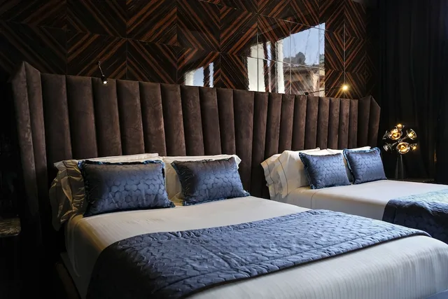 جناح بسريرين كوين، U Visionary Rome Hotel 1/3