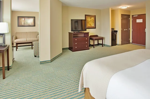 جناح بسريرين كوين بغرفة نوم واحدة، Holiday Inn Columbia-East 2/3