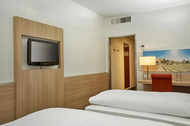 غرفة سوبيريور بسرير مزدوج، Heiner Hotel Darmstadt 2/7