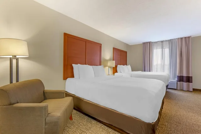Suite, 2 Queen Beds, Accessible, Comfort Inn & Suites Socorro, NM 3/4