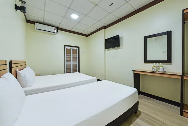 غرفة ديلوكس ثلاثية بسرير كوين وسرير فردي، Hotel O Pendang Lake Formerly D Jiwa 1/1