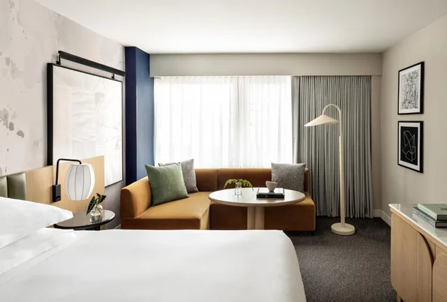 Essential, King Bed, Bathtub, Accessible، Hotel Kimpton Hotel Theta 6/10
