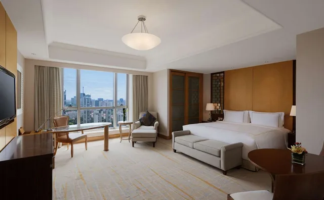غرفة ديلوكس بسرير كينج، DoubleTree by Hilton Hotel Shanghai Pudong 1/2