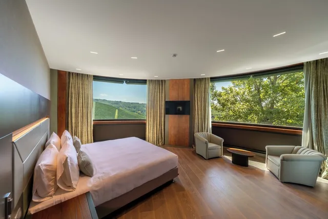 Silver, Suite, King Bed، Il Boscareto Resort Spa 3/10