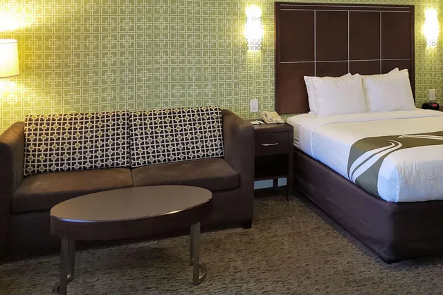 غرفة بسرير مزدوج، Quality Inn Ontario Airport Convention Center 1/1