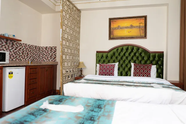 غرفة عائلية بسرير كوين وسريرين فرديين، Atam Suites Apart 5/10